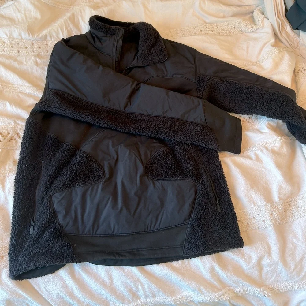 Lululemon pullover sweater - Picture 3 of 3